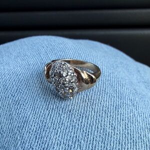 Elegant 18k GE(electroplated) Ring size 4